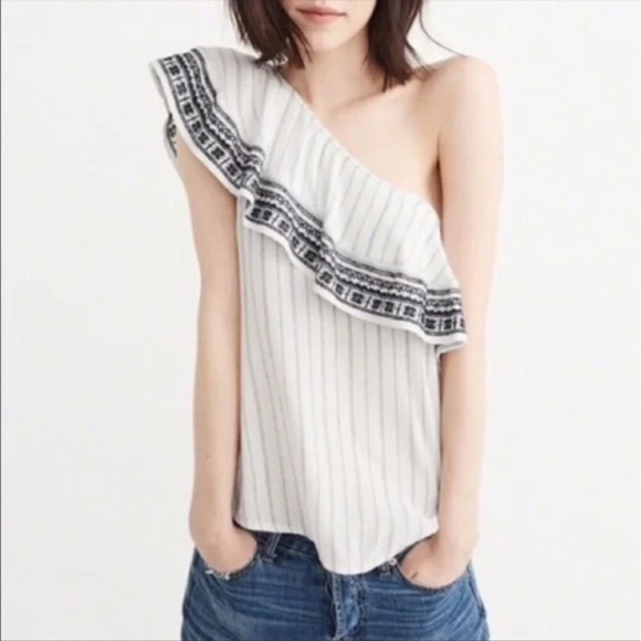 Abercrombie & Fitch - Embroidered One-Shoulder Ruffle Top - Picture 1 of 9